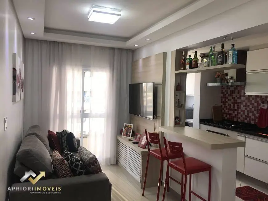 Foto 1 de Apartamento com 2 Quartos à venda, 60m² em Olímpico, São Caetano do Sul