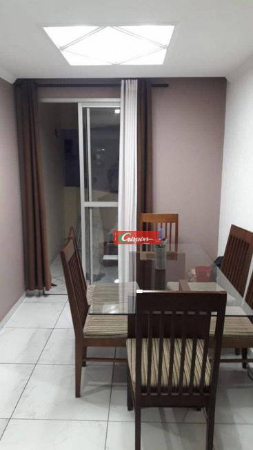 Foto 1 de Apartamento com 2 Quartos à venda, 76m² em Vila Galvão, Guarulhos