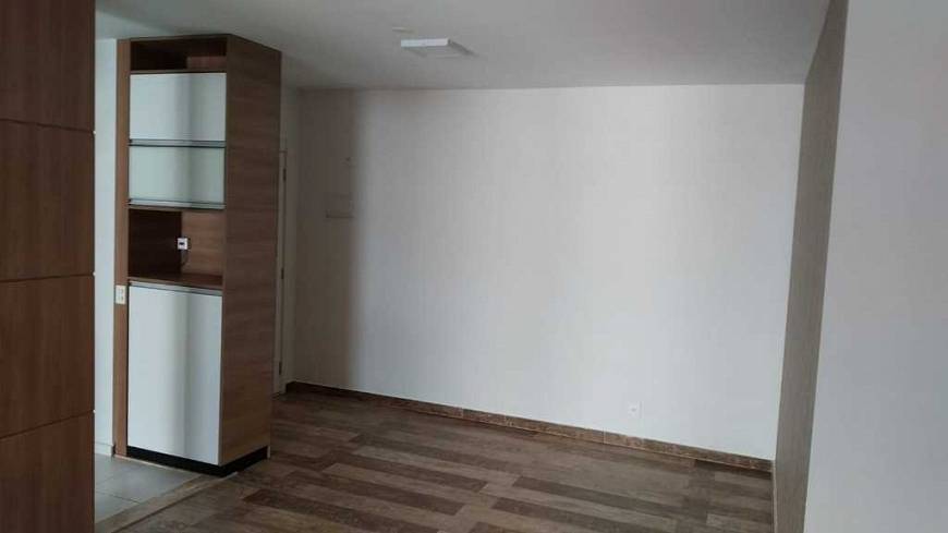Foto 1 de Apartamento com 3 Quartos para alugar, 83m² em Continental, Osasco