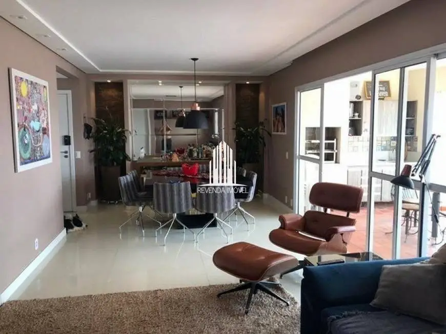 Foto 2 de Apartamento com 3 Quartos à venda, 130m² em Jardim Avelino, São Paulo