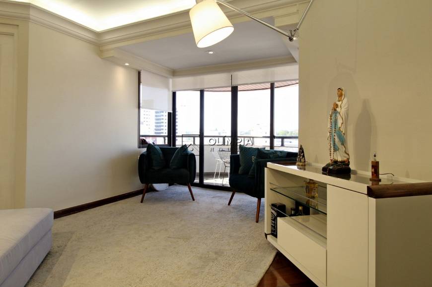 Foto 3 de Apartamento com 4 Quartos para alugar, 227m² em Moema, São Paulo
