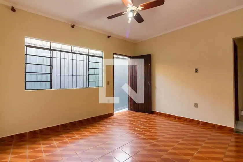 Foto 1 de Casa com 2 Quartos para alugar, 140m² em Pestana, Osasco