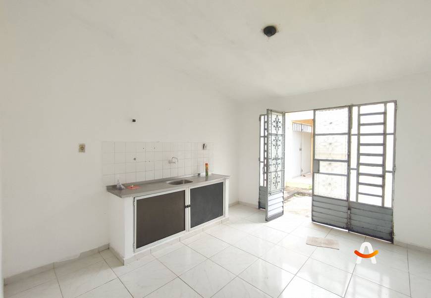 Foto 4 de Casa com 3 Quartos à venda, 200m² em Barro Duro, Maceió