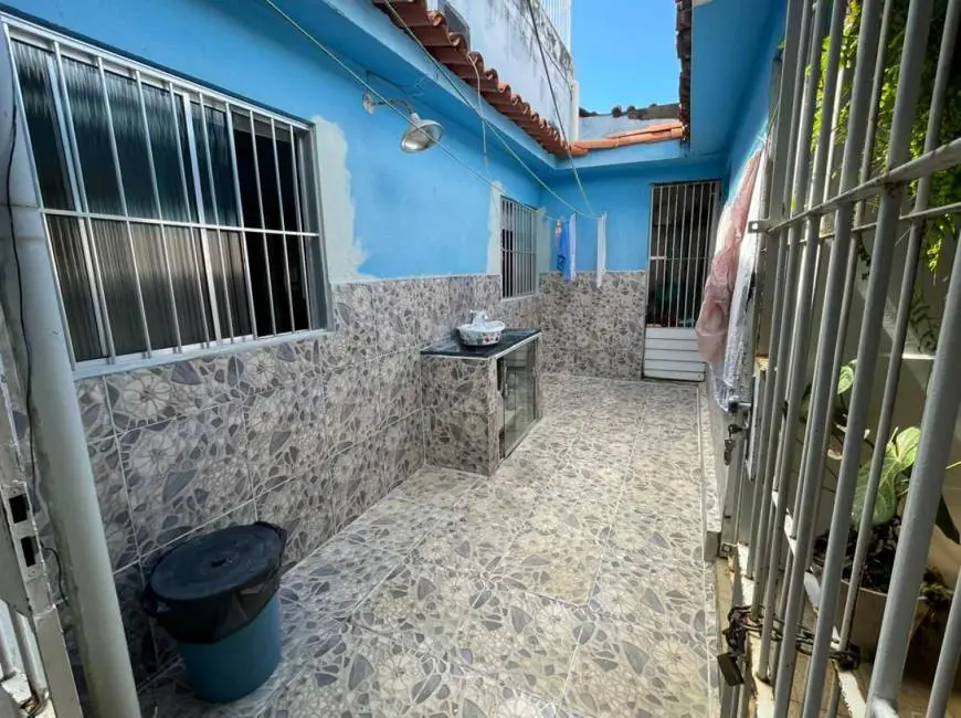Foto 4 de Casa com 4 Quartos à venda, 10m² em Barro Duro, Maceió