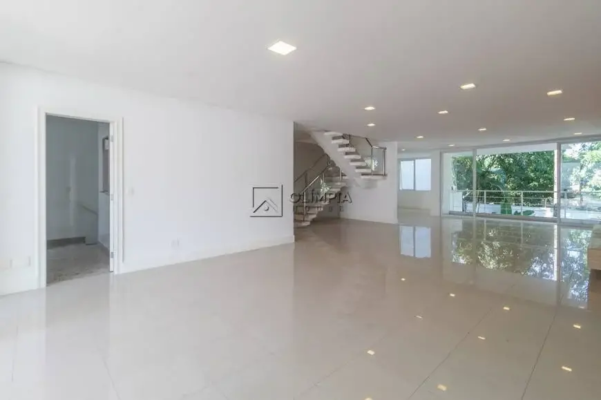 Foto 1 de Casa com 4 Quartos à venda, 425m² em Brooklin, São Paulo