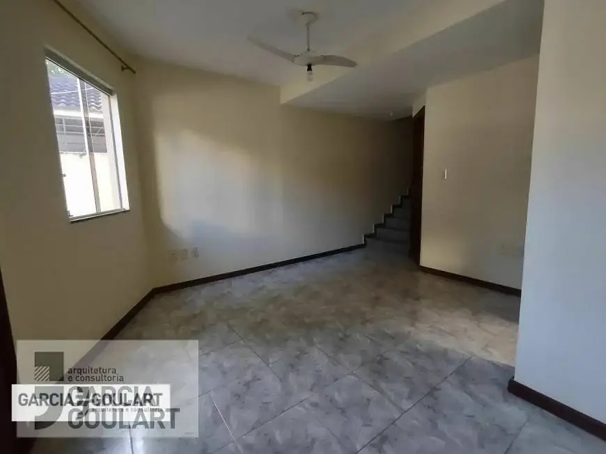 Foto 3 de Casa de Condomínio com 3 Quartos para alugar, 115m² em Glória, Macaé