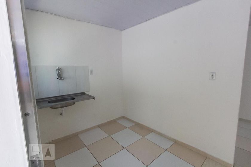 Foto 1 de Apartamento com 1 Quarto para alugar, 20m² em Freguesia, Rio de Janeiro