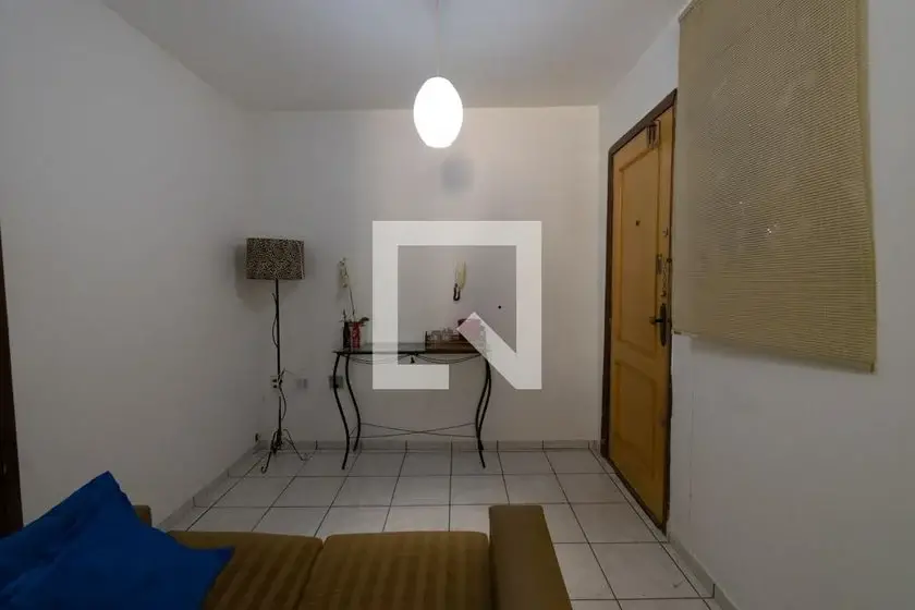 Foto 3 de Apartamento com 2 Quartos para alugar, 57m² em Guará, Brasília
