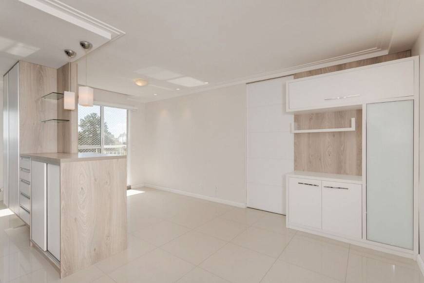 Foto 2 de Apartamento com 2 Quartos à venda, 41m² em Sarandi, Porto Alegre