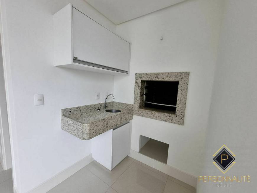 Foto 4 de Apartamento com 3 Quartos à venda, 124m² em Centro, Balneário Camboriú