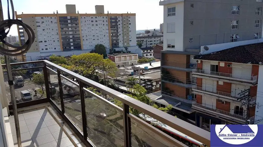Foto 2 de Apartamento com 3 Quartos à venda, 130m² em Nossa Senhora de Fátima, Santa Maria