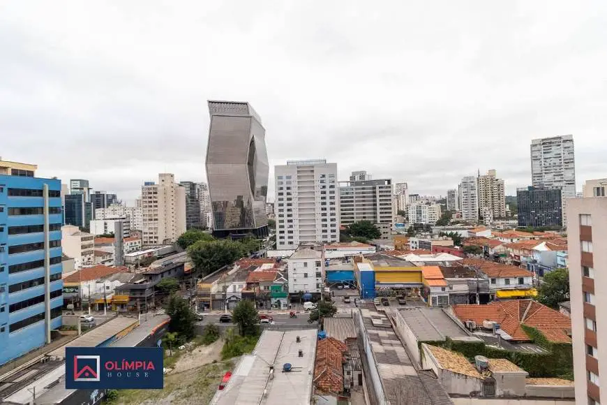 Foto 3 de Apartamento com 3 Quartos à venda, 180m² em Pinheiros, São Paulo
