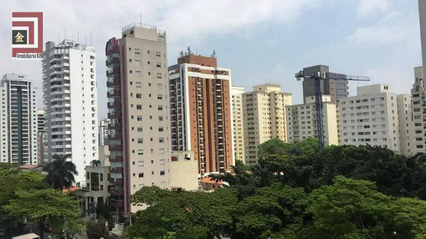 Foto 1 de Apartamento com 4 Quartos para alugar, 155m² em Moema, São Paulo