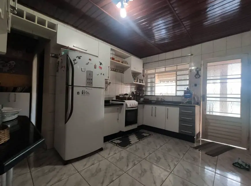 Foto 3 de Casa com 3 Quartos à venda, 148m² em Tijucal, Cuiabá