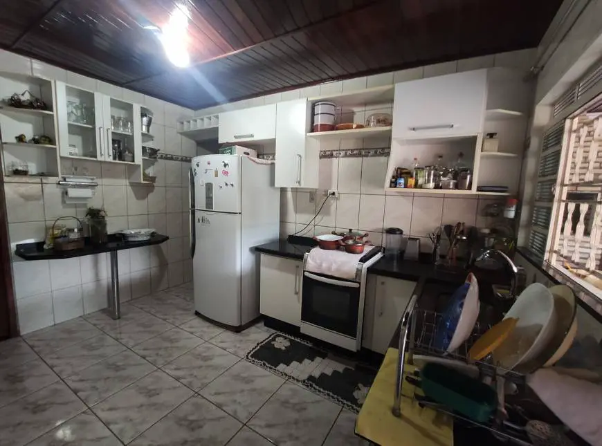 Foto 4 de Casa com 3 Quartos à venda, 148m² em Tijucal, Cuiabá