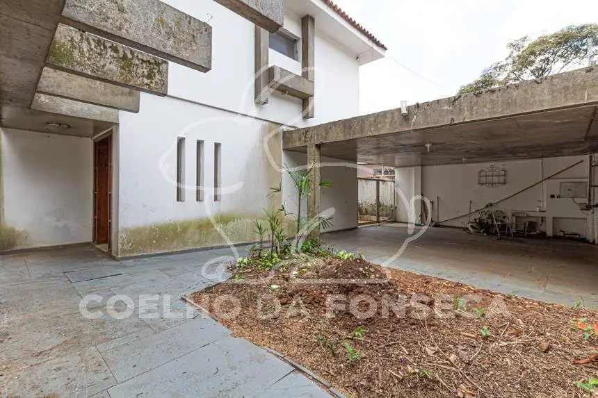 Foto 2 de Sobrado com 4 Quartos à venda, 430m² em Pacaembu, São Paulo