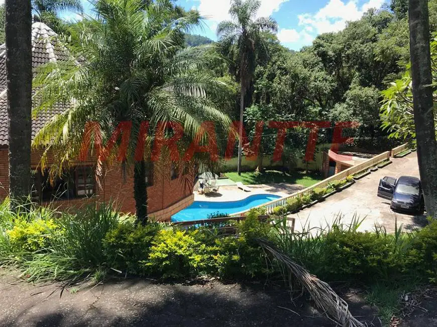 Foto 1 de Sobrado com 4 Quartos à venda, 700m² em Serra da Cantareira, São Paulo