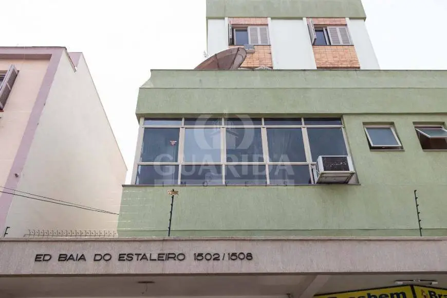 Foto 2 de Apartamento com 1 Quarto à venda, 41m² em Azenha, Porto Alegre