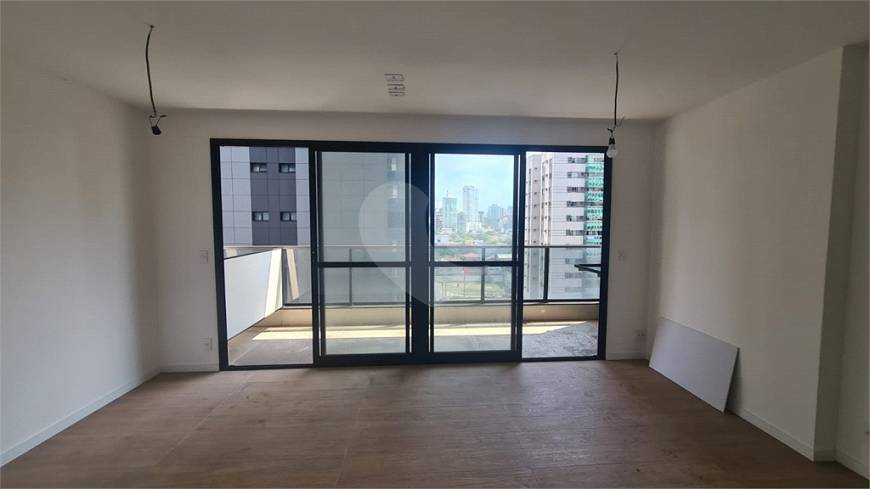 Foto 1 de Apartamento com 1 Quarto à venda, 39m² em Enseada do Suá, Vitória
