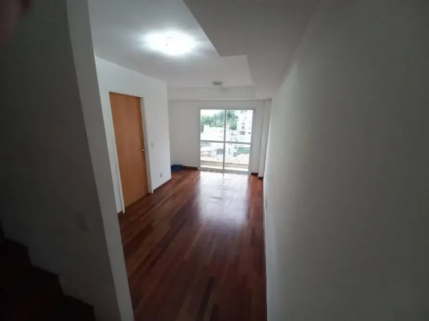 Foto 2 de Apartamento com 2 Quartos para alugar, 80m² em Aclimação, São Paulo