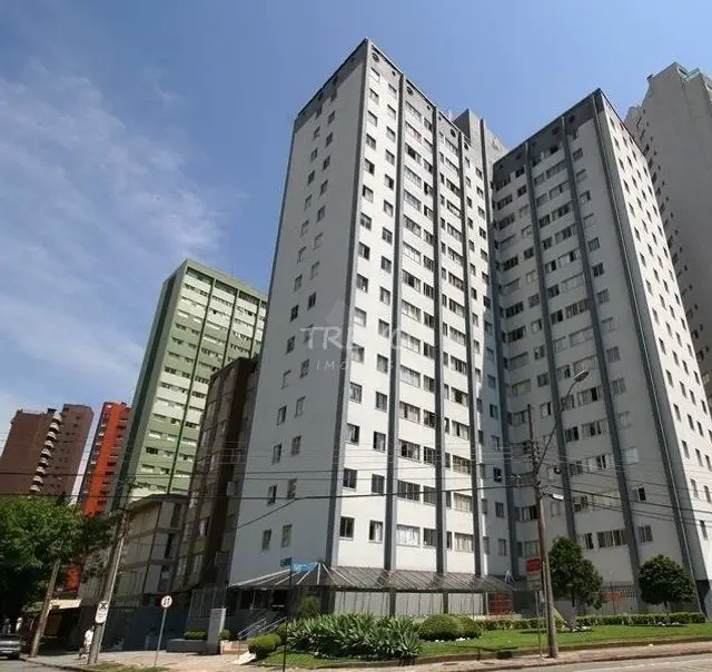 Foto 1 de Apartamento com 2 Quartos à venda, 57m² em Água Verde, Curitiba