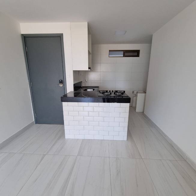 Foto 5 de Apartamento com 2 Quartos para alugar, 65m² em Cabo Branco, João Pessoa