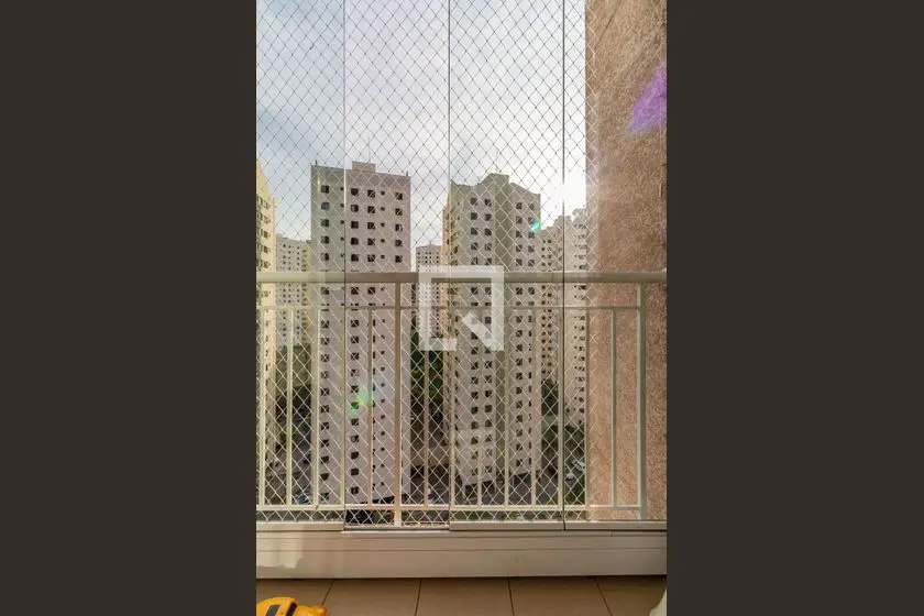 Foto 5 de Apartamento com 2 Quartos para alugar, 47m² em Guarapiranga, São Paulo