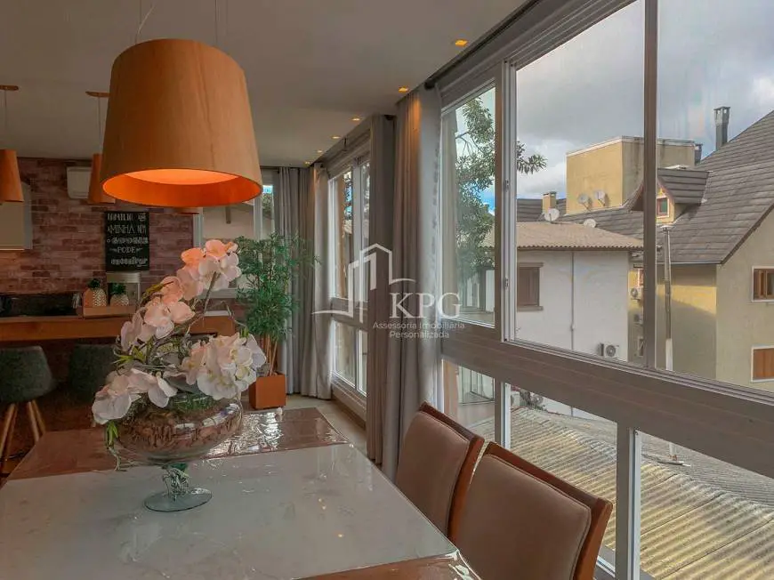 Foto 4 de Apartamento com 3 Quartos à venda, 126m² em Centro, Gramado