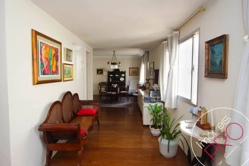 Foto 3 de Apartamento com 3 Quartos à venda, 151m² em Itaim Bibi, São Paulo