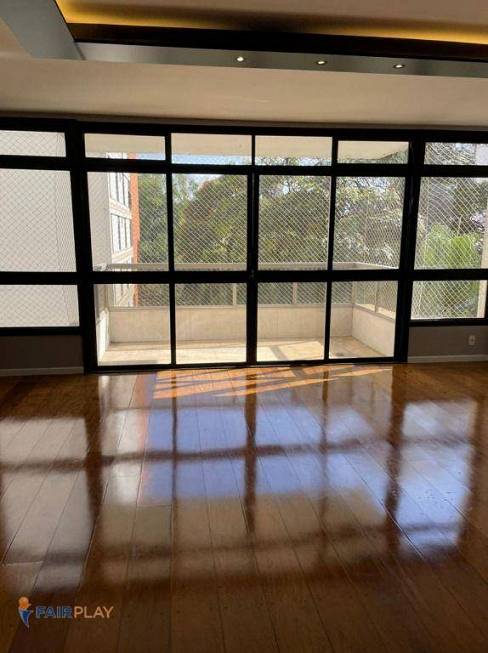 Foto 1 de Apartamento com 3 Quartos para alugar, 184m² em Jardim Europa, São Paulo
