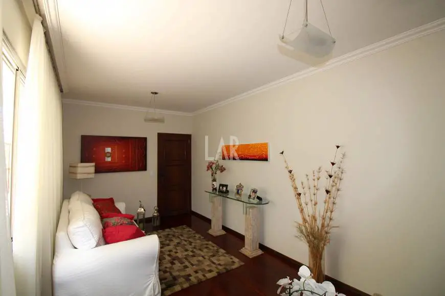 Foto 2 de Apartamento com 3 Quartos à venda, 120m² em Santa Lúcia, Belo Horizonte
