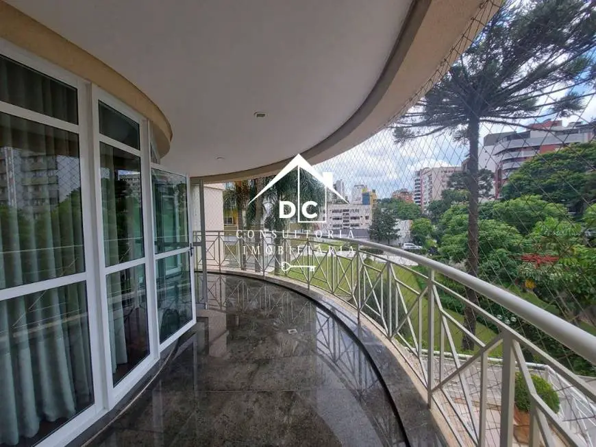 Foto 1 de Apartamento com 4 Quartos à venda, 355m² em Batel, Curitiba