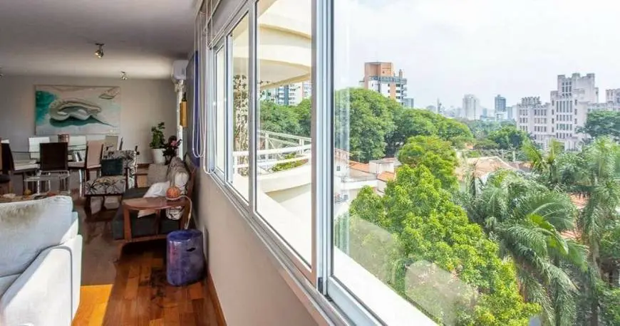 Foto 1 de Apartamento com 4 Quartos à venda, 237m² em Vila Mariana, São Paulo