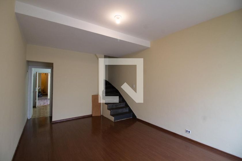 Foto 1 de Casa com 2 Quartos para alugar, 110m² em Campo Belo, São Paulo