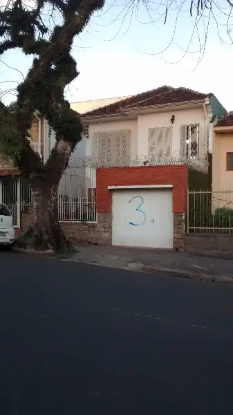 Foto 1 de Casa com 3 Quartos à venda, 400m² em Glória, Porto Alegre