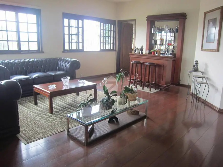 Foto 3 de Casa com 4 Quartos à venda, 282m² em Vila Nogueira, Campinas