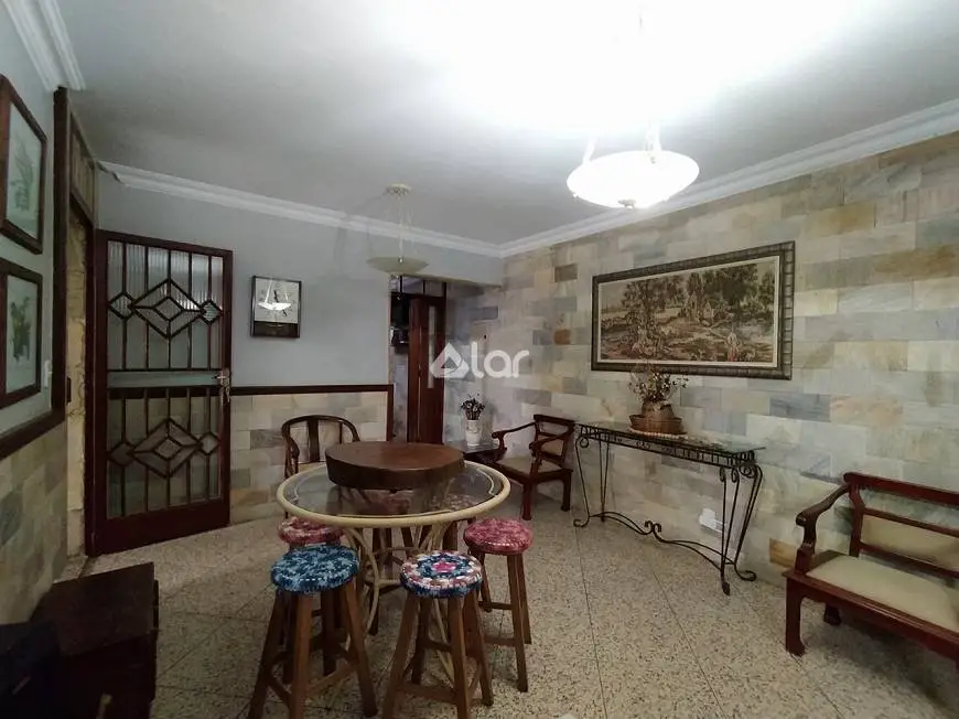 Foto 5 de Casa com 5 Quartos à venda, 287m² em Vila Clóris, Belo Horizonte