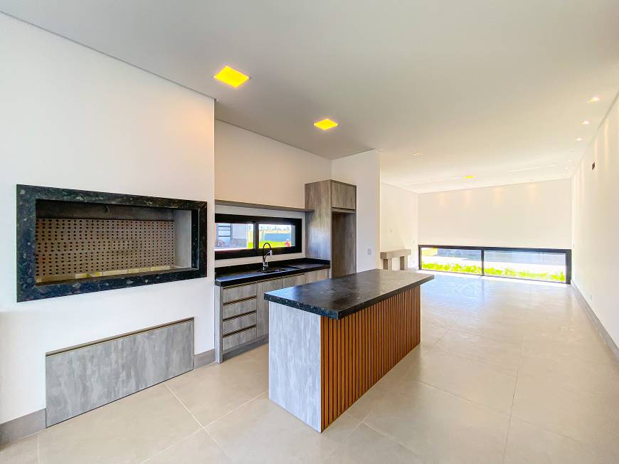 Foto 5 de Casa de Condomínio com 4 Quartos à venda, 160m² em Centro, Xangri-Lá