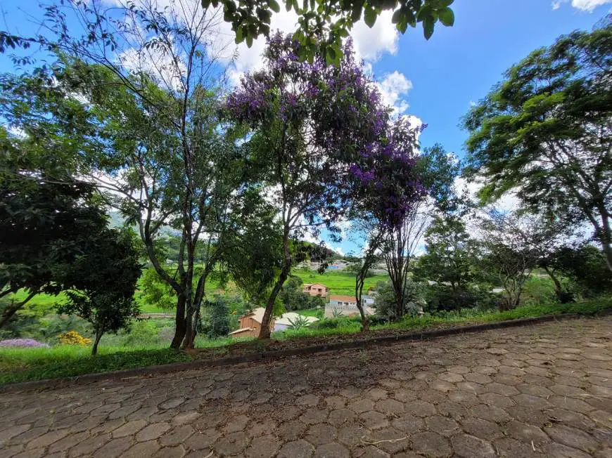 Foto 1 de Lote/Terreno à venda, 712m² em Centro, Paraisópolis