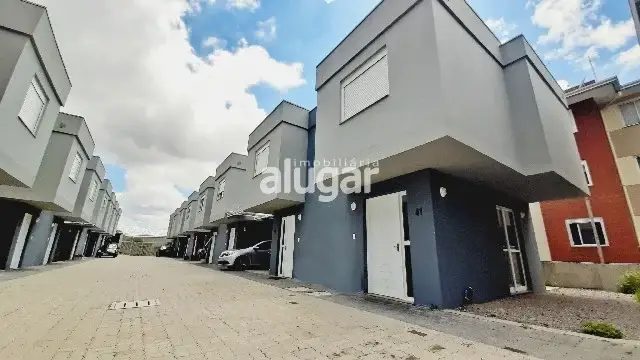 Foto 2 de Sobrado com 2 Quartos para alugar, 71m² em Esplanada, Caxias do Sul