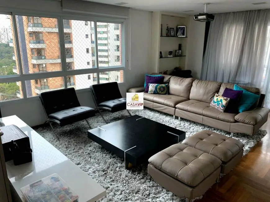 Foto 1 de Apartamento com 3 Quartos à venda, 167m² em Aclimação, São Paulo