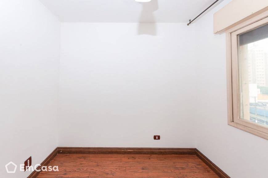Foto 4 de Apartamento com 3 Quartos à venda, 80m² em Água Branca, São Paulo