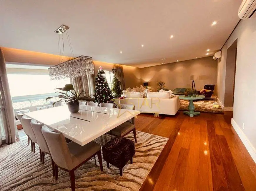 Foto 1 de Apartamento com 3 Quartos à venda, 240m² em Brooklin, São Paulo
