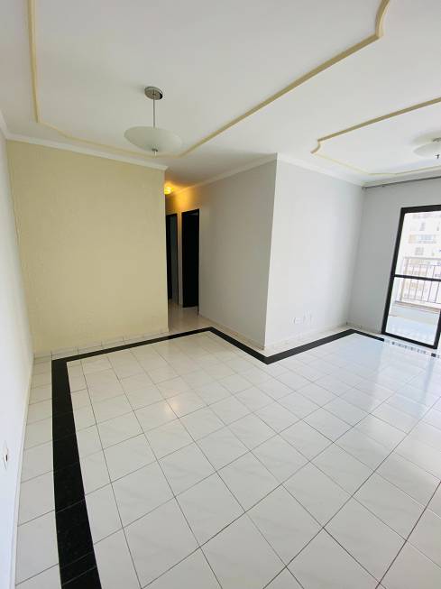 Foto 2 de Apartamento com 3 Quartos à venda, 83m² em Jardim Goiás, Goiânia