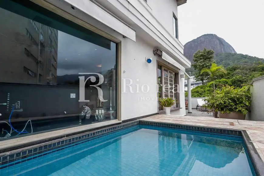 Foto 1 de Apartamento com 3 Quartos à venda, 251m² em Leblon, Rio de Janeiro