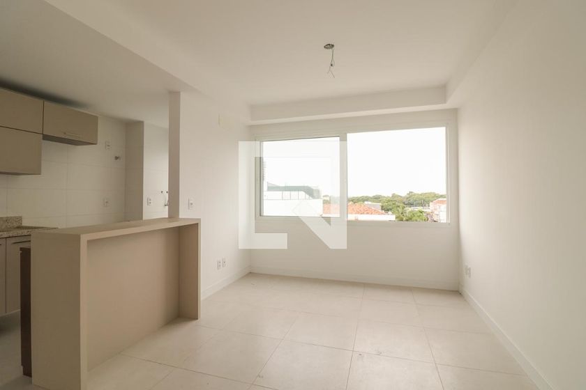 Foto 1 de Apartamento com 3 Quartos para alugar, 88m² em Menino Deus, Porto Alegre