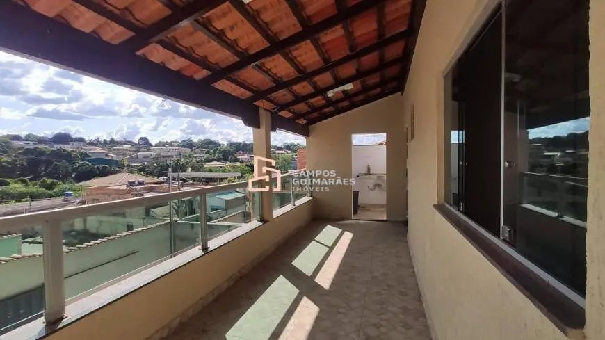 Foto 3 de Casa com 2 Quartos para alugar, 80m² em Nossa Senhora da Conceição, Contagem