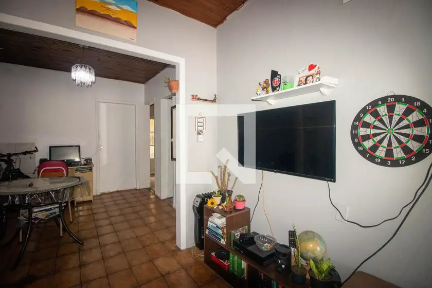 Foto 3 de Casa com 2 Quartos para alugar, 72m² em Rubem Berta, Porto Alegre
