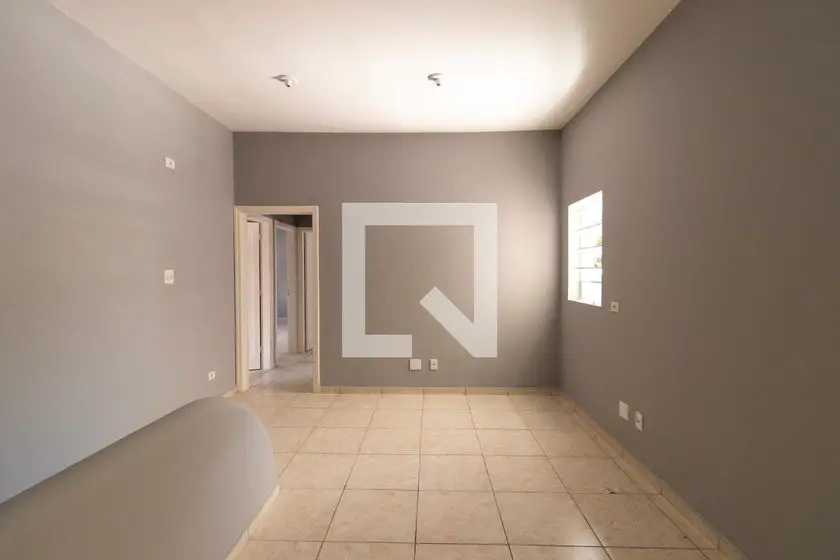 Foto 1 de Casa com 3 Quartos para alugar, 120m² em Água Fria, São Paulo