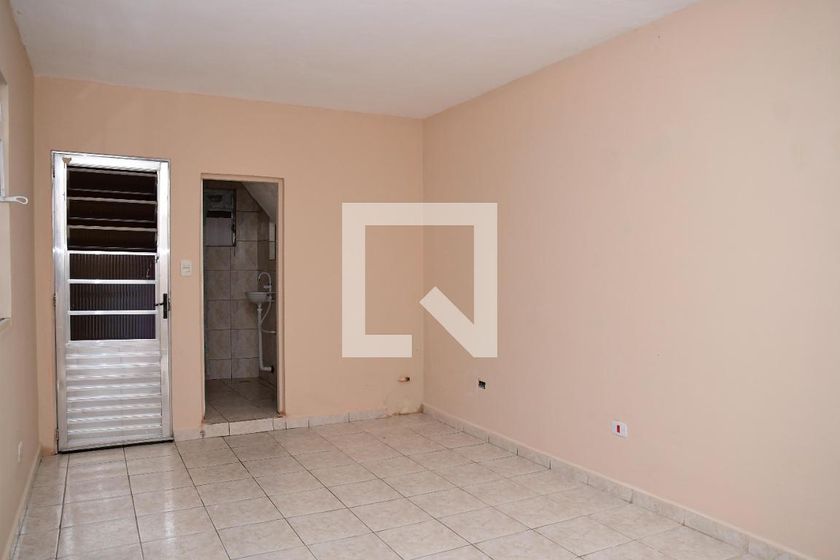 Foto 5 de Casa com 3 Quartos para alugar, 120m² em Aguassaí, Cotia